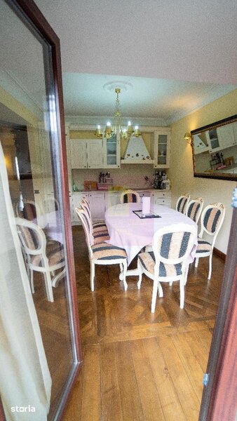 Vand apartament 4 camere la baza Partiei Clabucet - Predeal