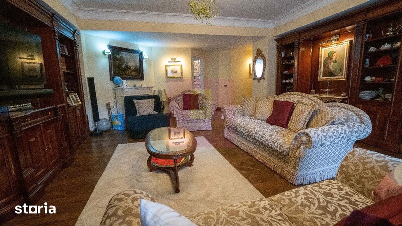 Vand apartament 4 camere la baza Partiei Clabucet - Predeal